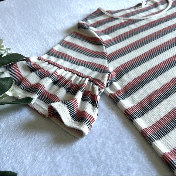 Pleione Sz XL Striped Top Short Bell Sleeve Ruffle - Picture 6 of 8